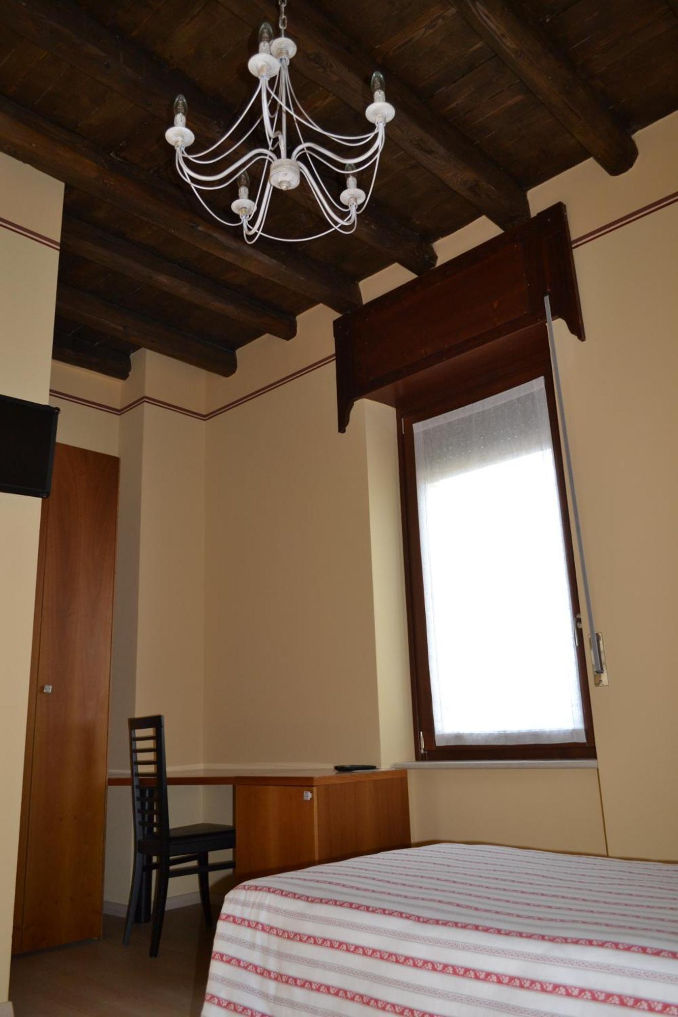 Locanda La Sosta Cavaion Veronese Pokój zdjęcie